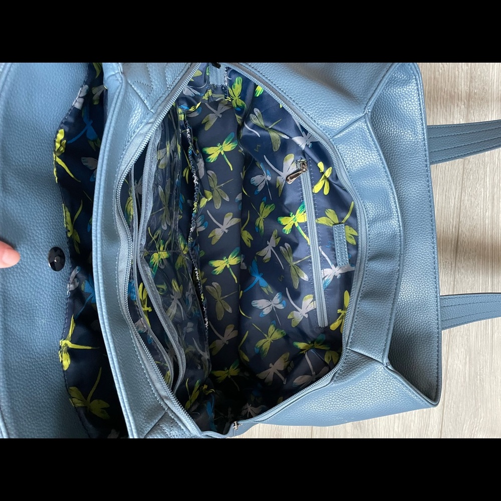 lug Quilted Blue Tote Bag - Picture 6 of 15